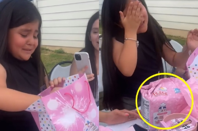 알트태그-생일 선물로 불닭볶음면 받고 우는 소녀