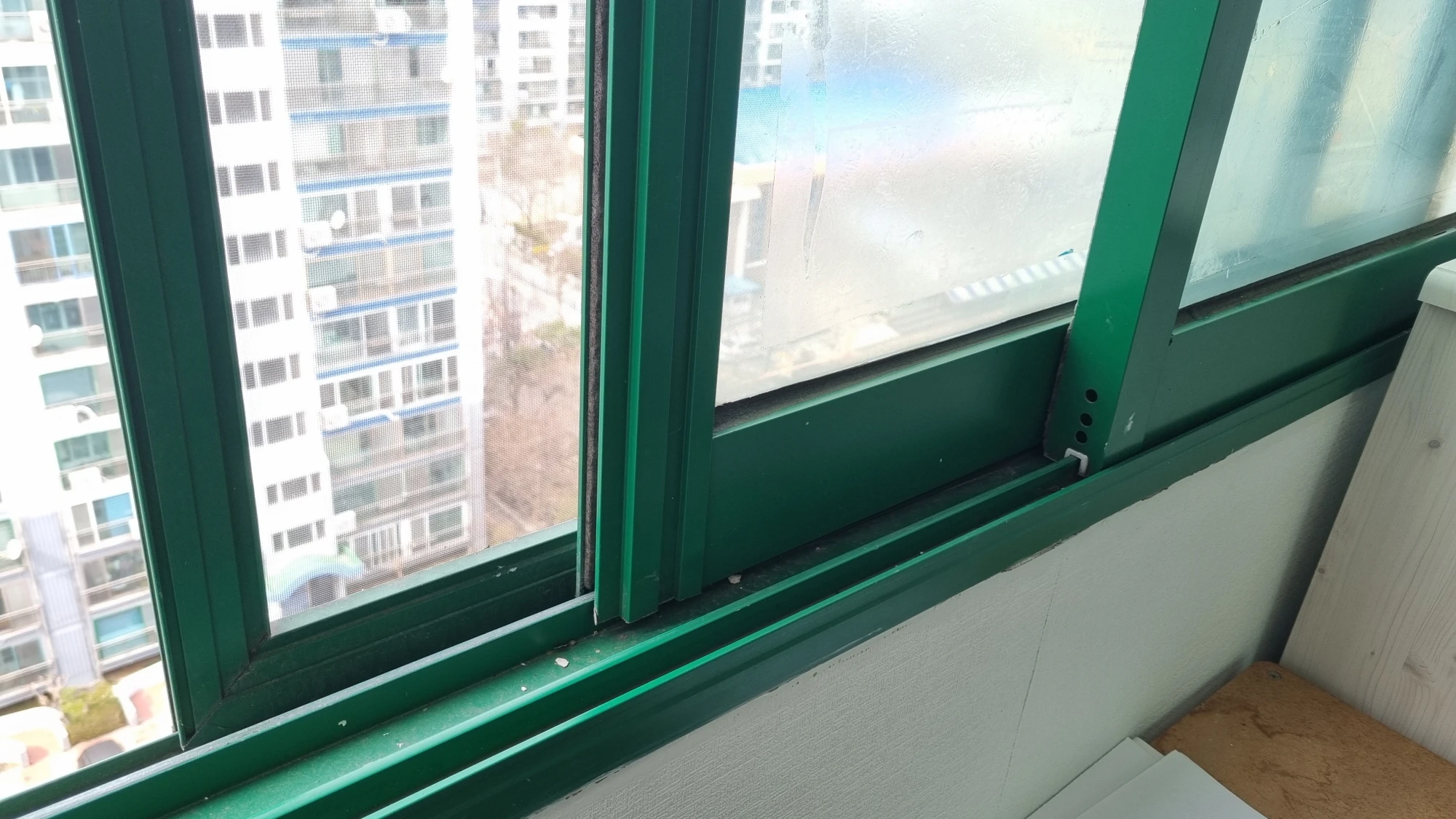 방충망 모습
