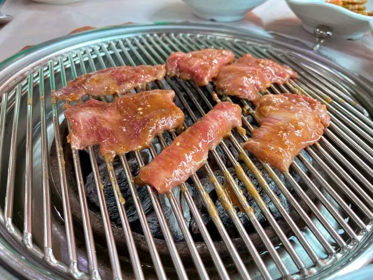 네모세모 강원 원주 맛집 치악산 정기 듬뿍 명품 한우 꽃등심, 복숭아 불고기, 뽕잎 황태밥 맛있는 식당