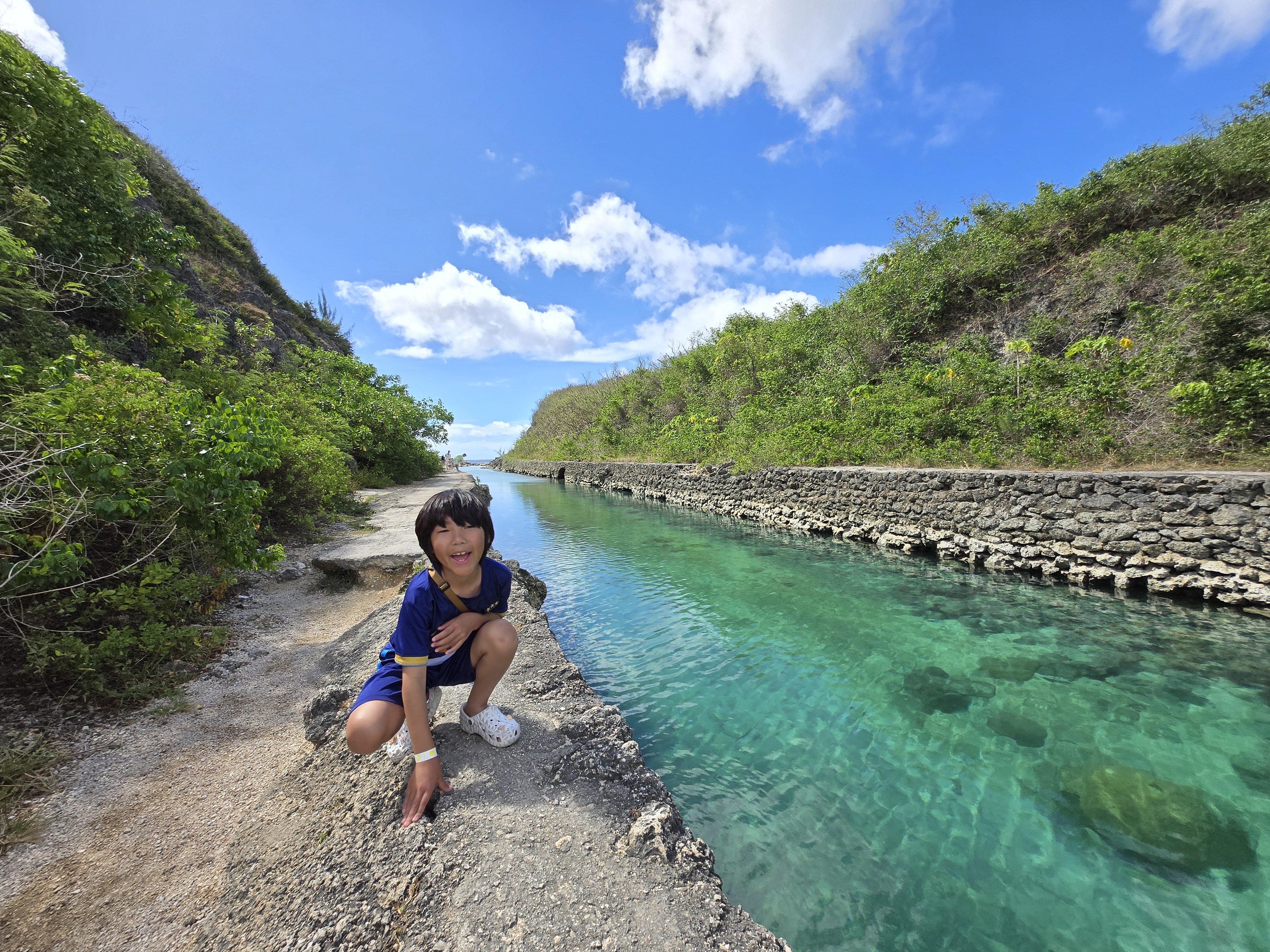 괌 에메랄드 밸리 하늘과 계곡