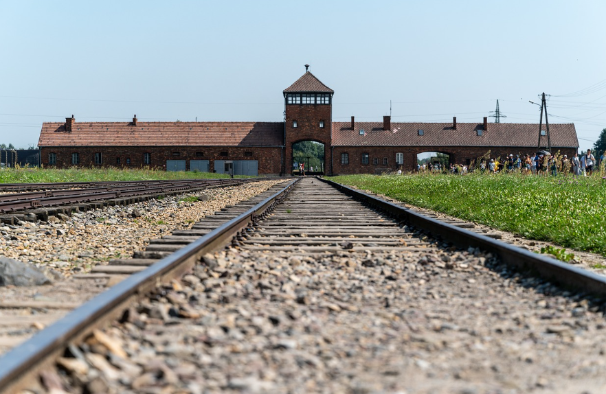 5. 아우슈비츠 수용소, 인류가 기억해야 할 역사