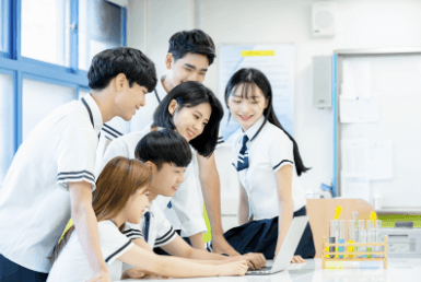 미래엔 교과서 PDF 무료 다운로드 전과목 e-book과 관련된 학습중인 학생들 사진