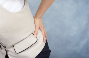 허리를 삐끗하게 고치는 방법