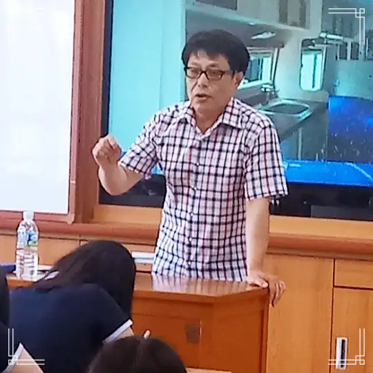 생방송오늘저녁 대둔산 나무 우드 캠핑카 제작 리모델링 공방 제작 의뢰 및 강좌 특강 추천