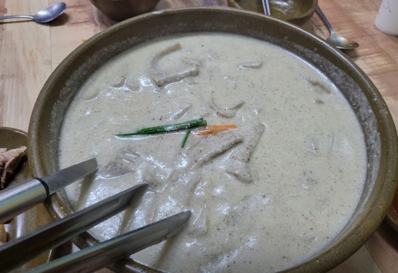 채가네 들깨국수