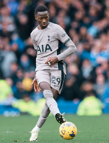 아프리카컵에서 돌아온 파페 사르