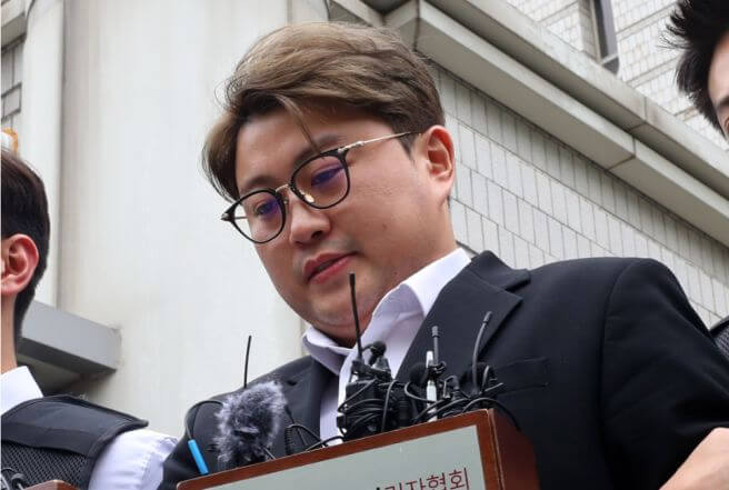 김호중 교도관 뇌물협박사건