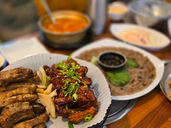 생생정보 대결 맛 대 맛 얼큰 등갈비 전골 vs 반반 등갈비구이