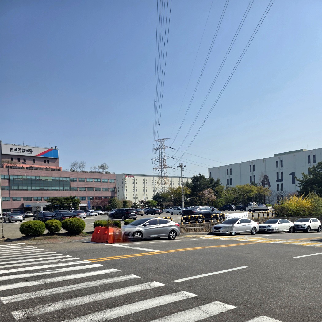 나대지-주차장입니다.