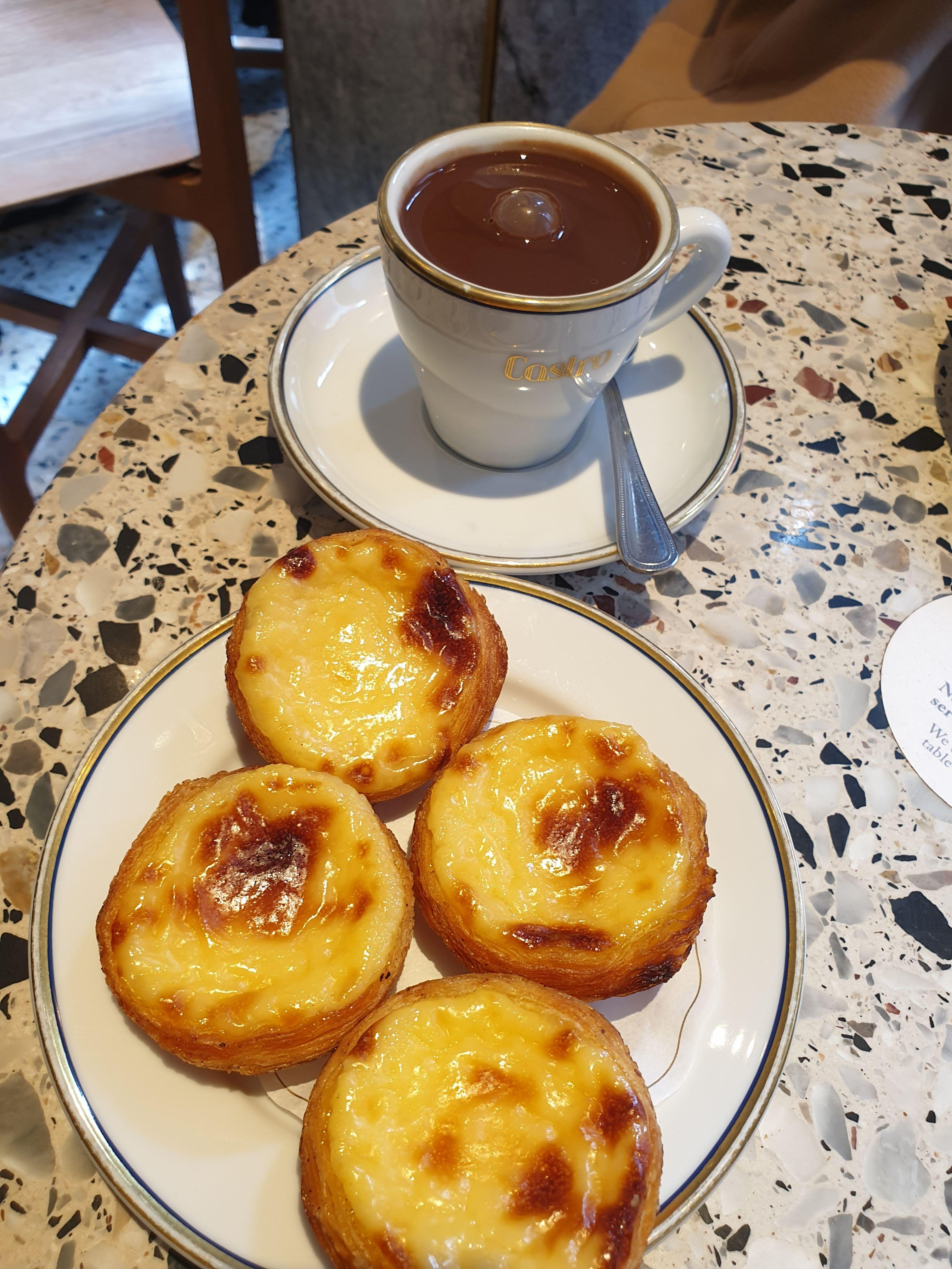 포루투 핫초코렛과 나타 사진