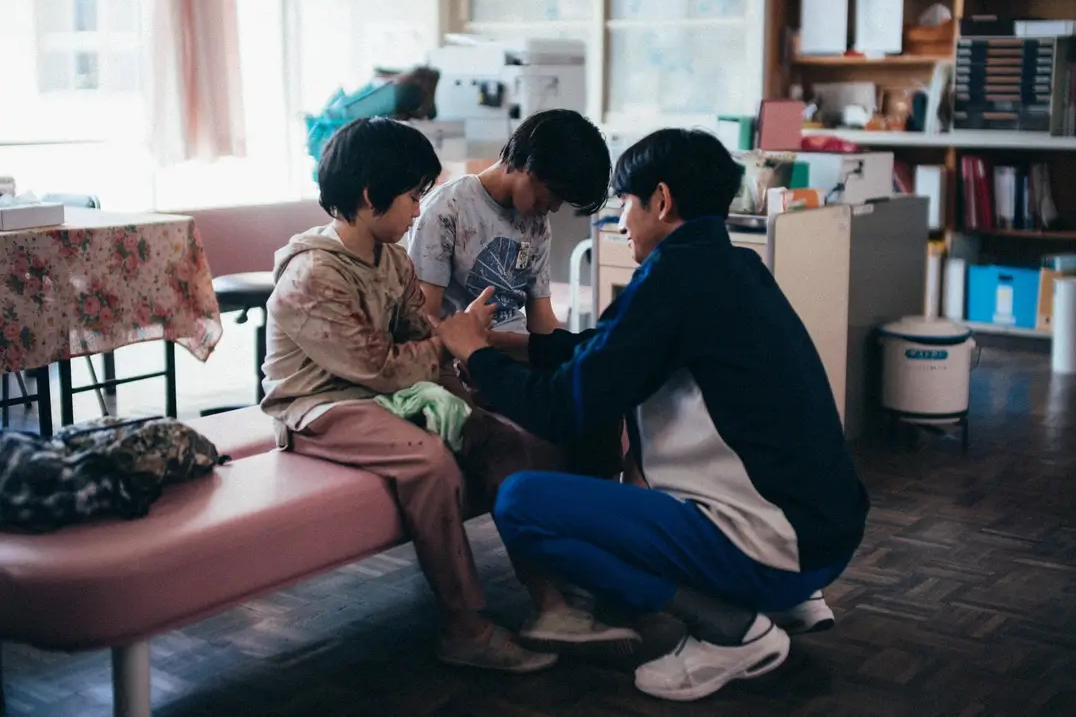일본 영화 괴물 정보 줄거리 등장인물 괴물 ott