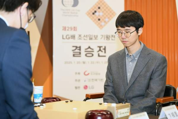 변상일, 변상일9단, 변상일나이, 변상일프로필, 변상일고향, 변상일상금, 변상일우승, 변상일춘란배, 변상일LG배, 변상일란커배, 변상일딩하오, 변상일신진서, 변상일최정, 변상일눈물, 바둑기사순위, 한국바둑리그, 변상일반지, 변상일1000승, 초계변씨, 한국기원