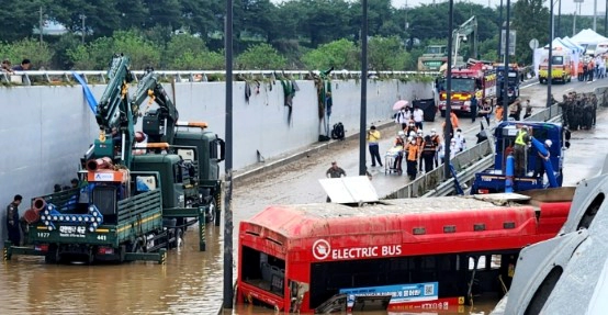 부실한 제방관리 