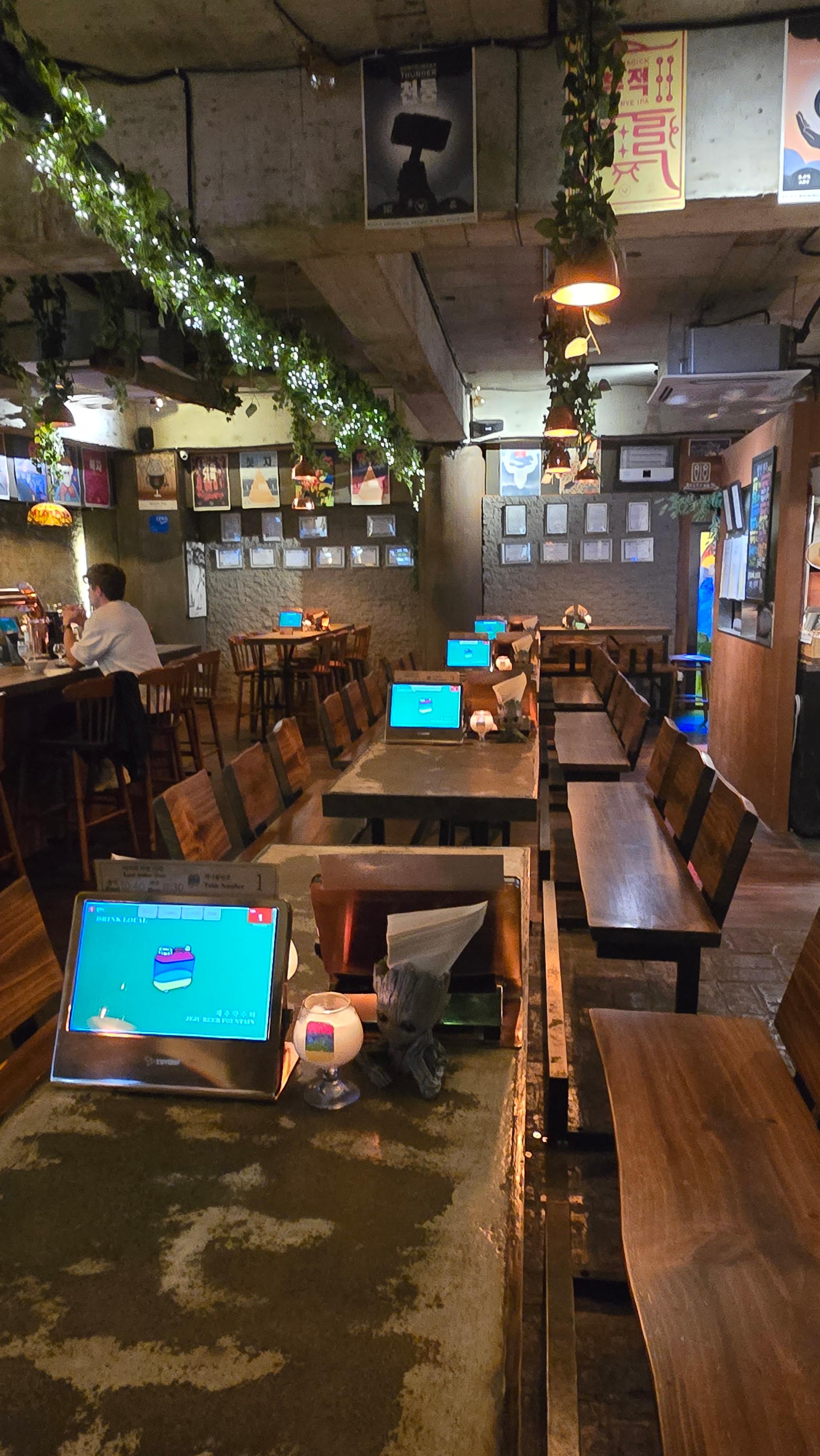 제주약수터 내부