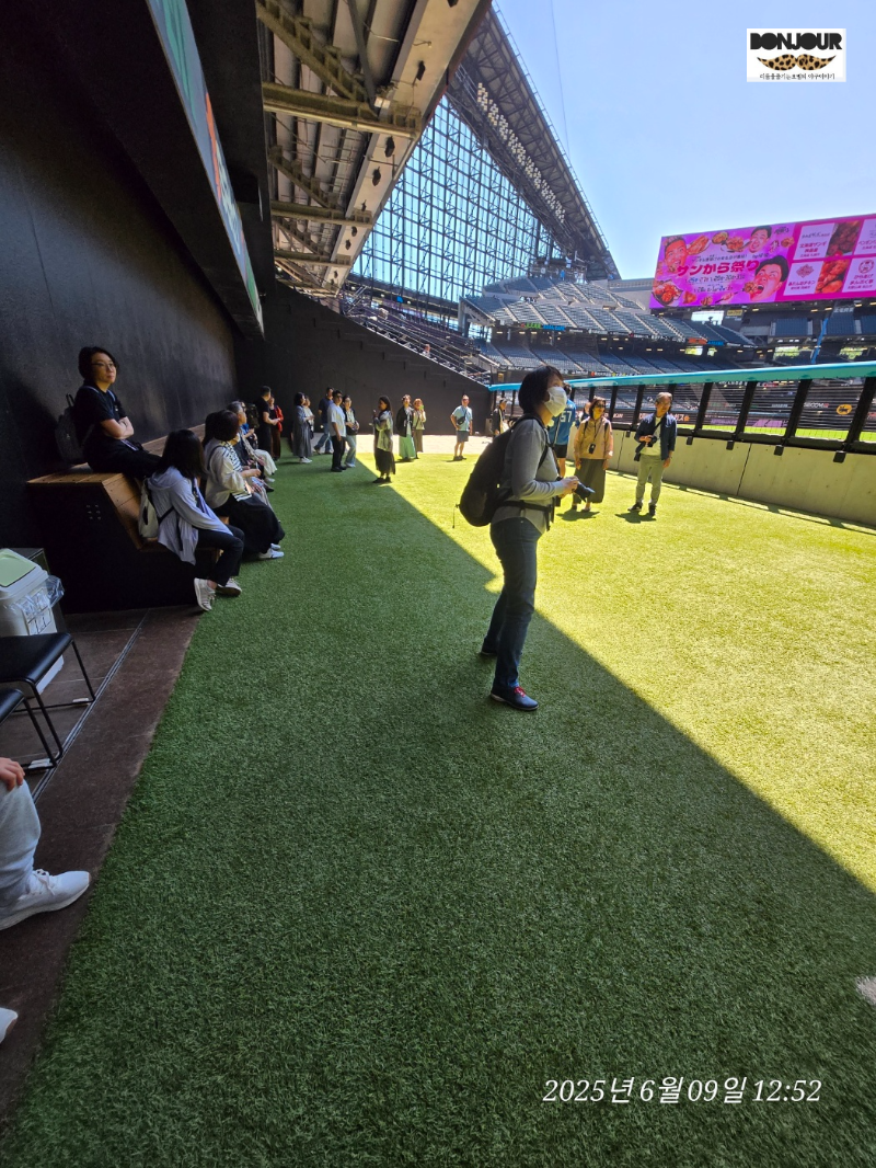 에스콘필드 불펜 투수 연습 공간 전경 기념촬영