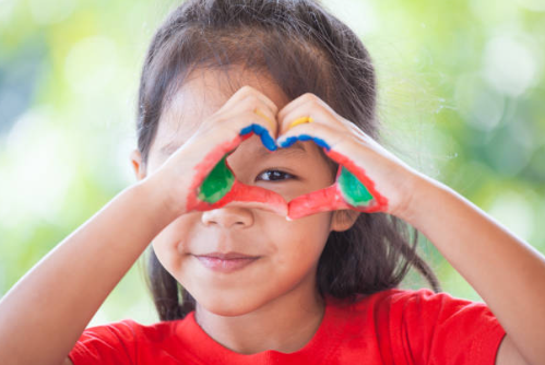 elementary student natural expression