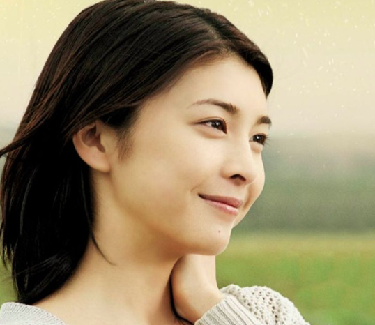 다케우치 유코 웃는 사진