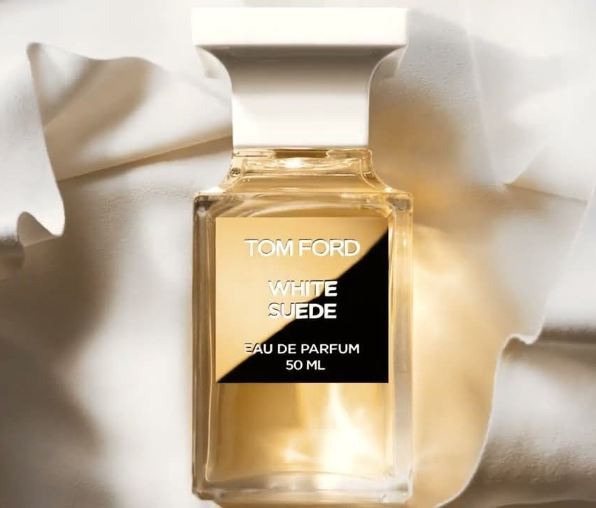 톰포드-향수-화이트-스웨이드