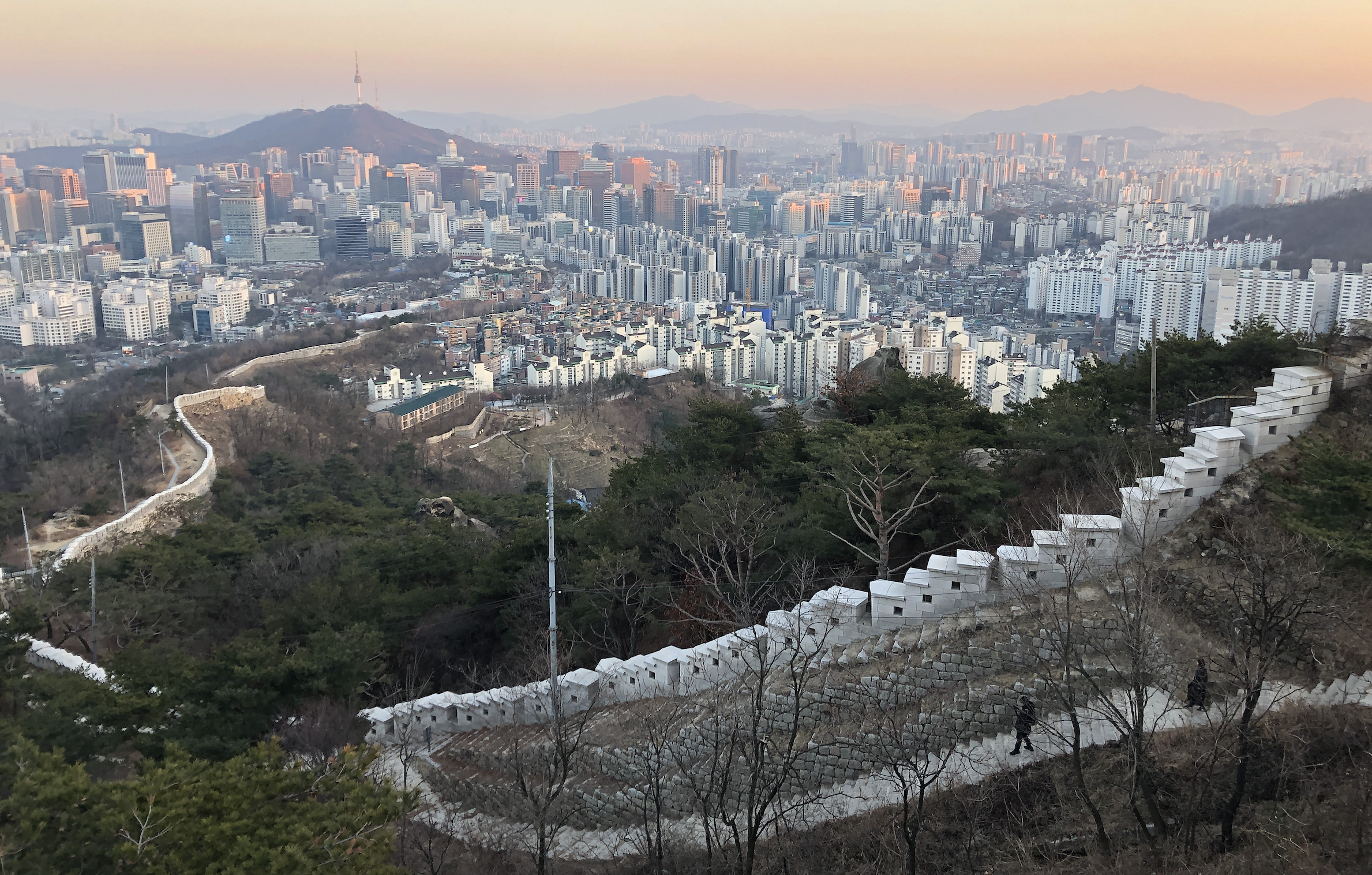 한양도성길 홍제동 구간