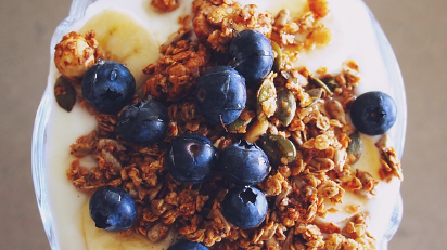 아사이 어웨이크닝: 피부에 활력을 불어넣고 노화를 늦추세요