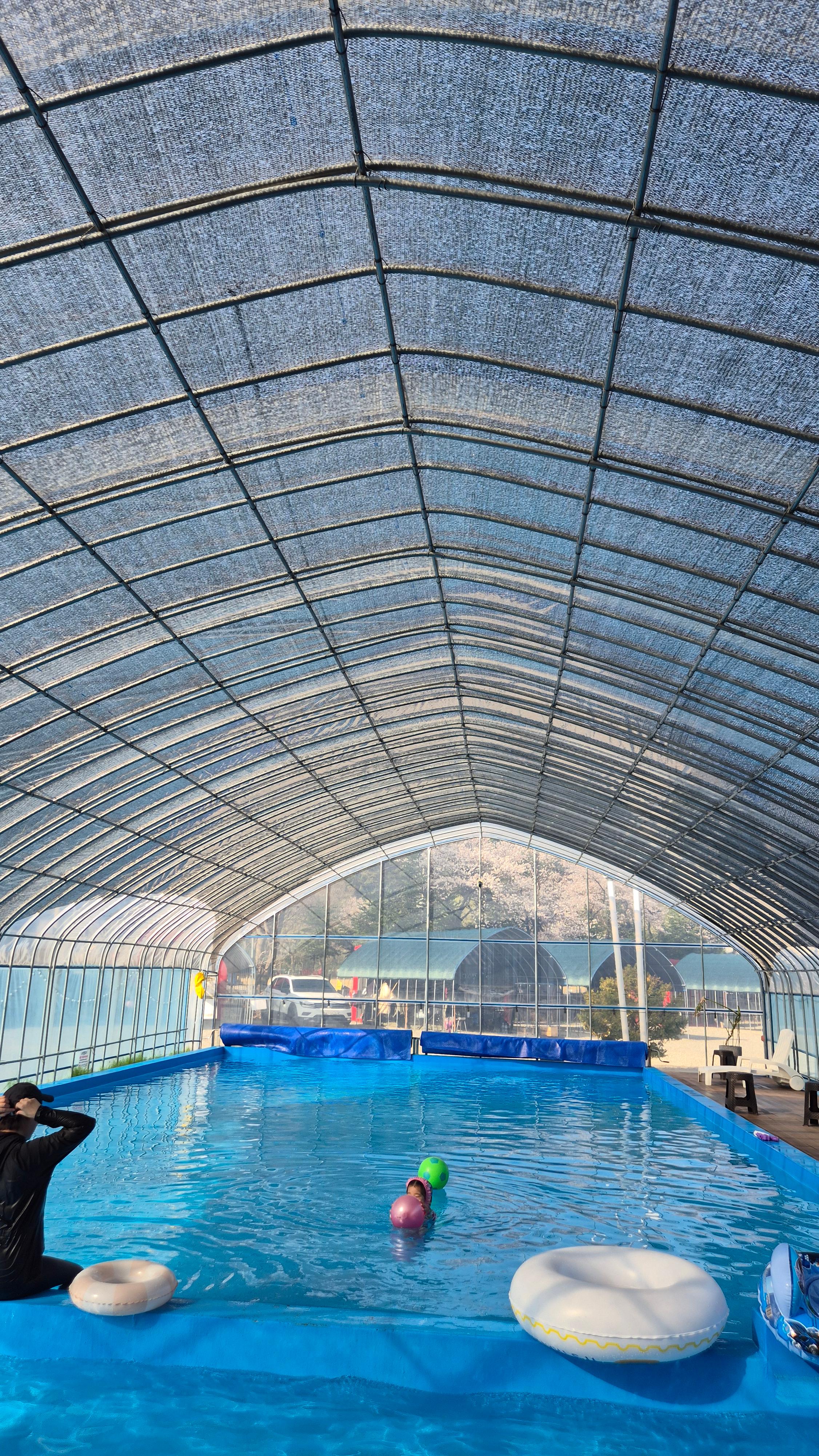 수영장 있는 캠핑장