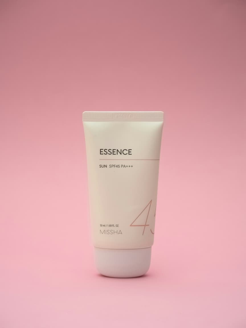 아기 피부 자외선 보호 장비 착용 모습