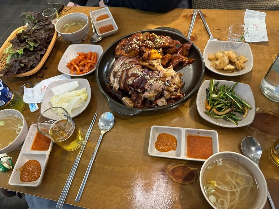 족발야시장 매운족발