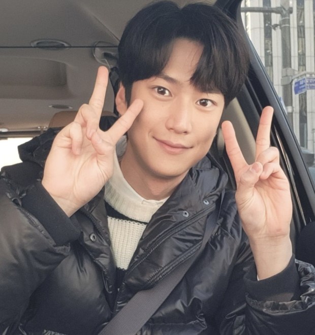 나인우
