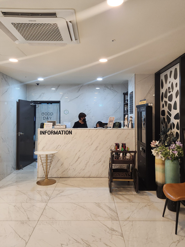 안동_케이스_호텔_로비