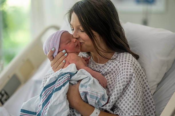 기초생활수급자 의료급여(1종&#44;2종) 임신&#44; 출산진료비 지원 산모