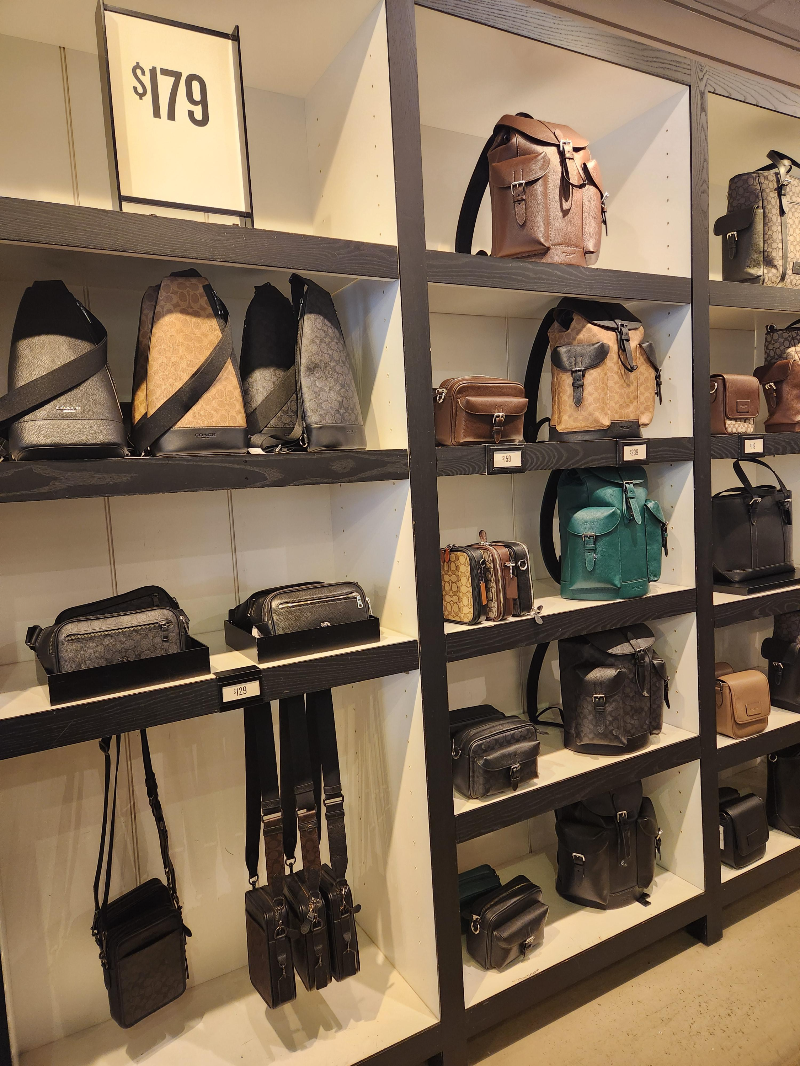 하와이 와이켈레 프리미엄 아울렛 코치 맨즈