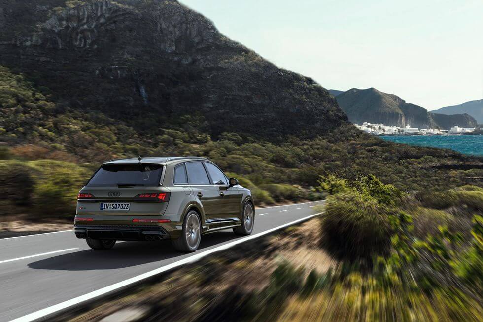 2025 아우디 SQ7