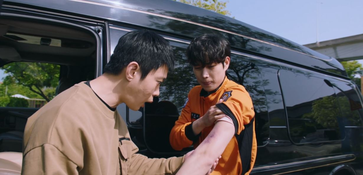 낮에뜨는달_1회