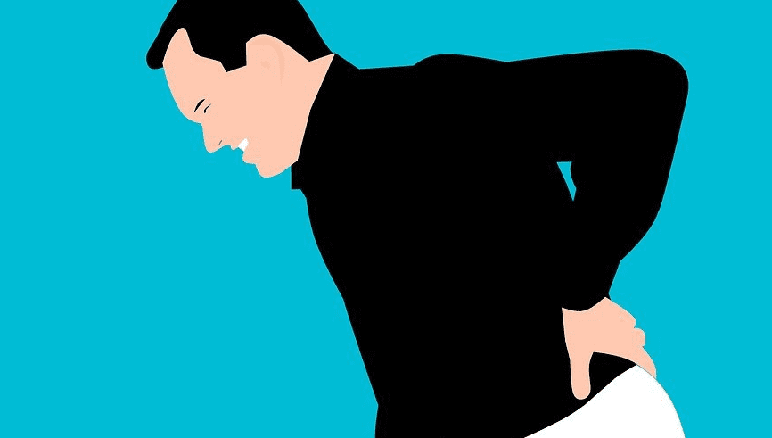 허리가 아픈 사람들의 사진 - 7