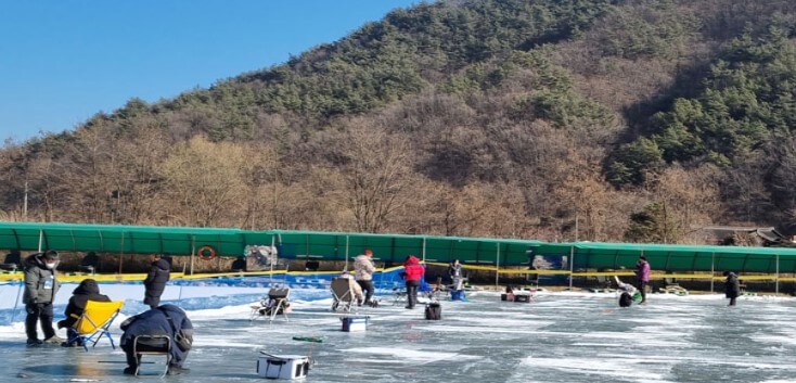 동장군축제 송어 얼음 낚시 및 눈썰매 정보, 축제가 포천 백운계곡쪽에서 진행하고 있습니다.