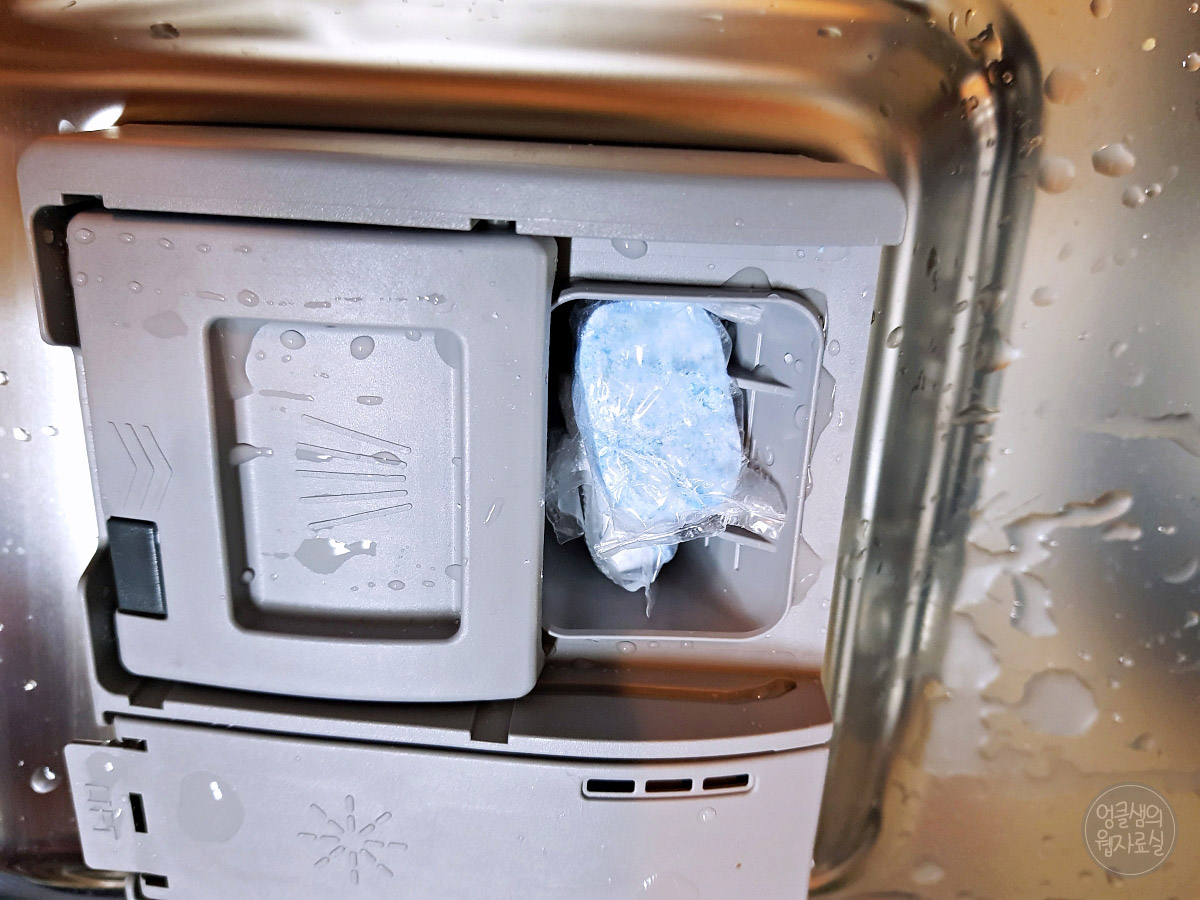 LG 디오스 트루 스팀 DUB22MA 12인용 식기세척기