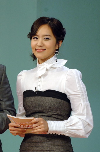 박지윤 아나운서