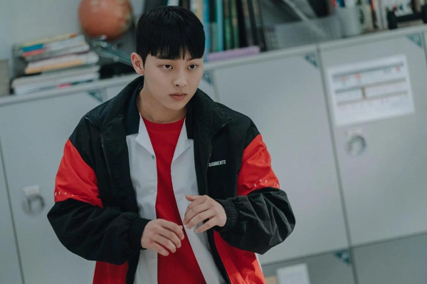 배우 최현욱