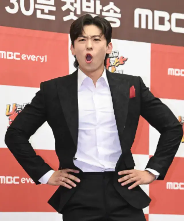 덱스-사진