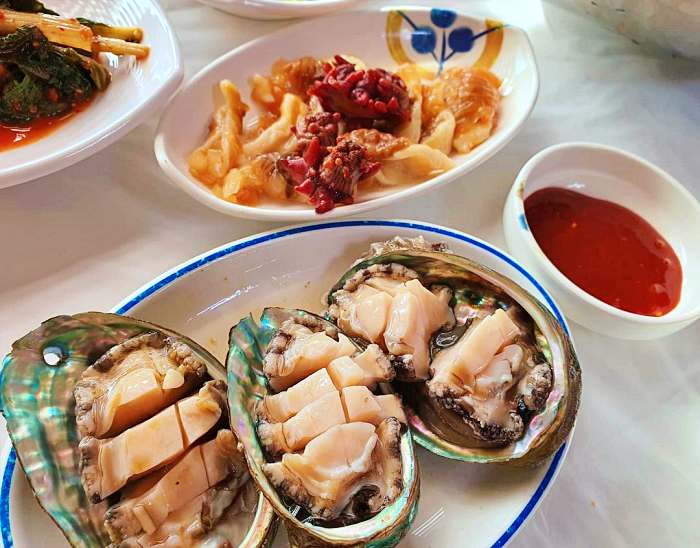 고두심이 좋아서 충남 태안 세모가사리 전복밥 맛집