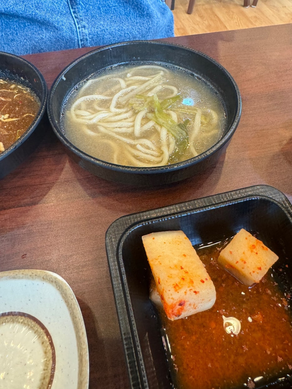 샤브샤브 칼국수 이미지