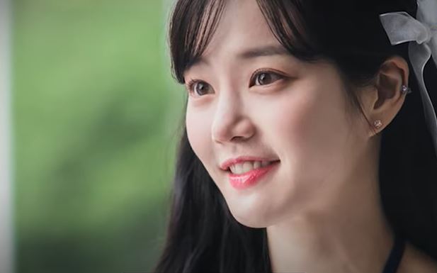 귀여운 이유비