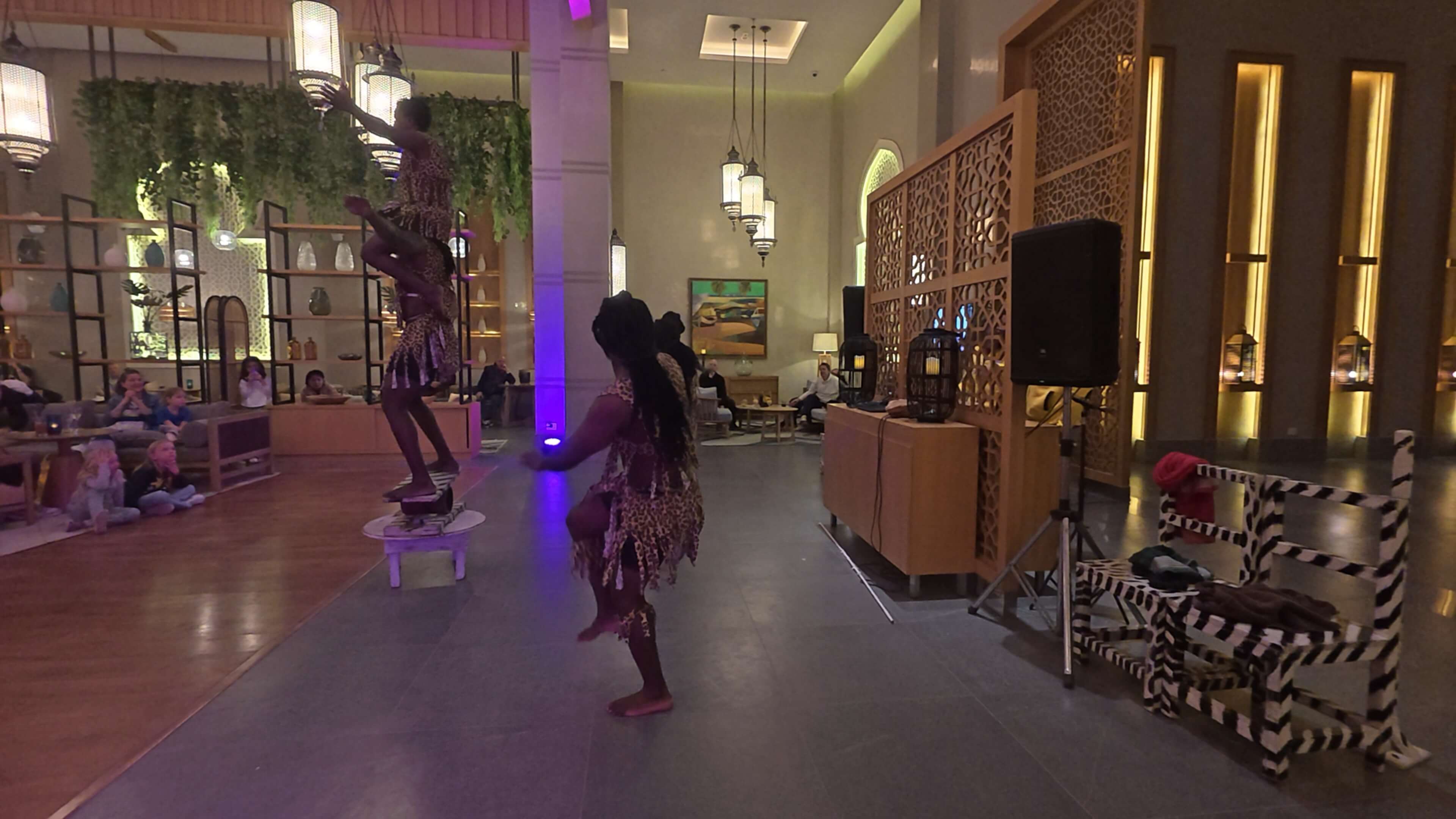 Safari Lobby Bar