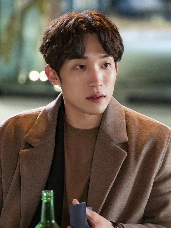 이상이 배우 프로필 나이 키 군대 논란 결혼 작품 복근 인스타