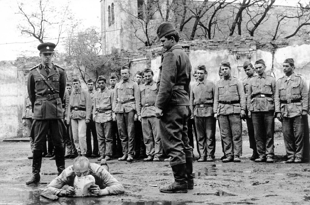 밀란 쿤테라 별세