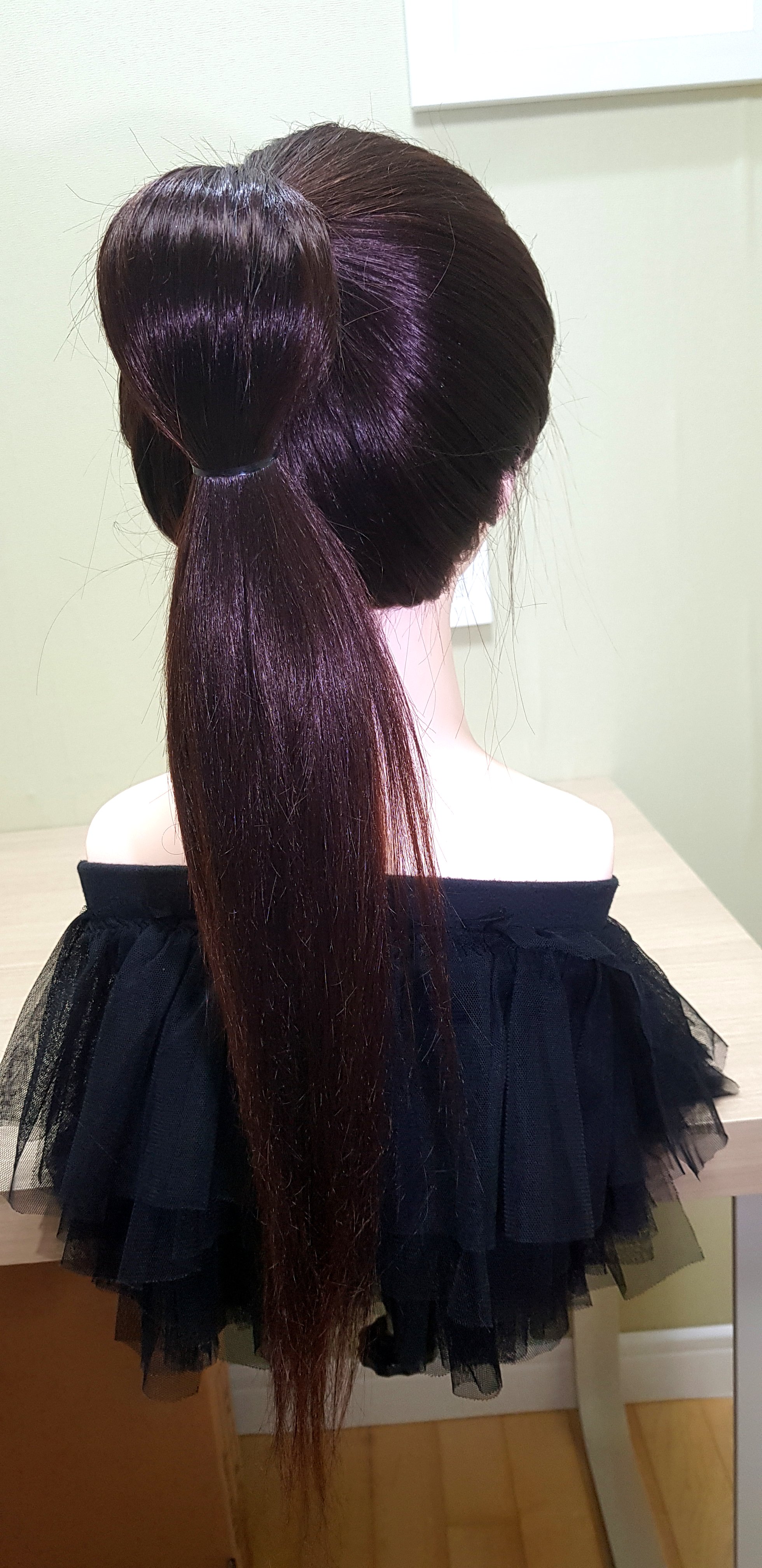 크리스마스 파티와 연말 모임에 어울리는 헤어스타일