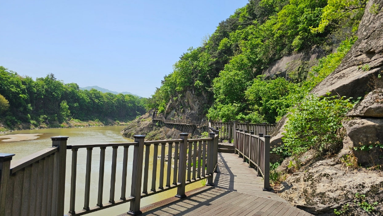 멍우리길 데크길 사진