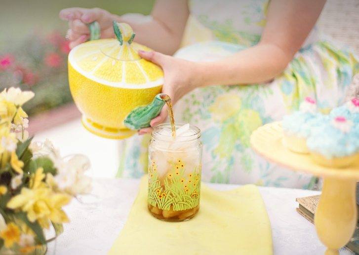 아침 공복에 레몬물 한 잔 – 진짜 해독이 될까?