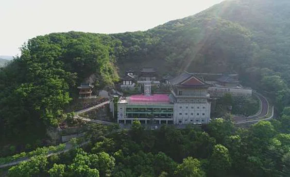청련사