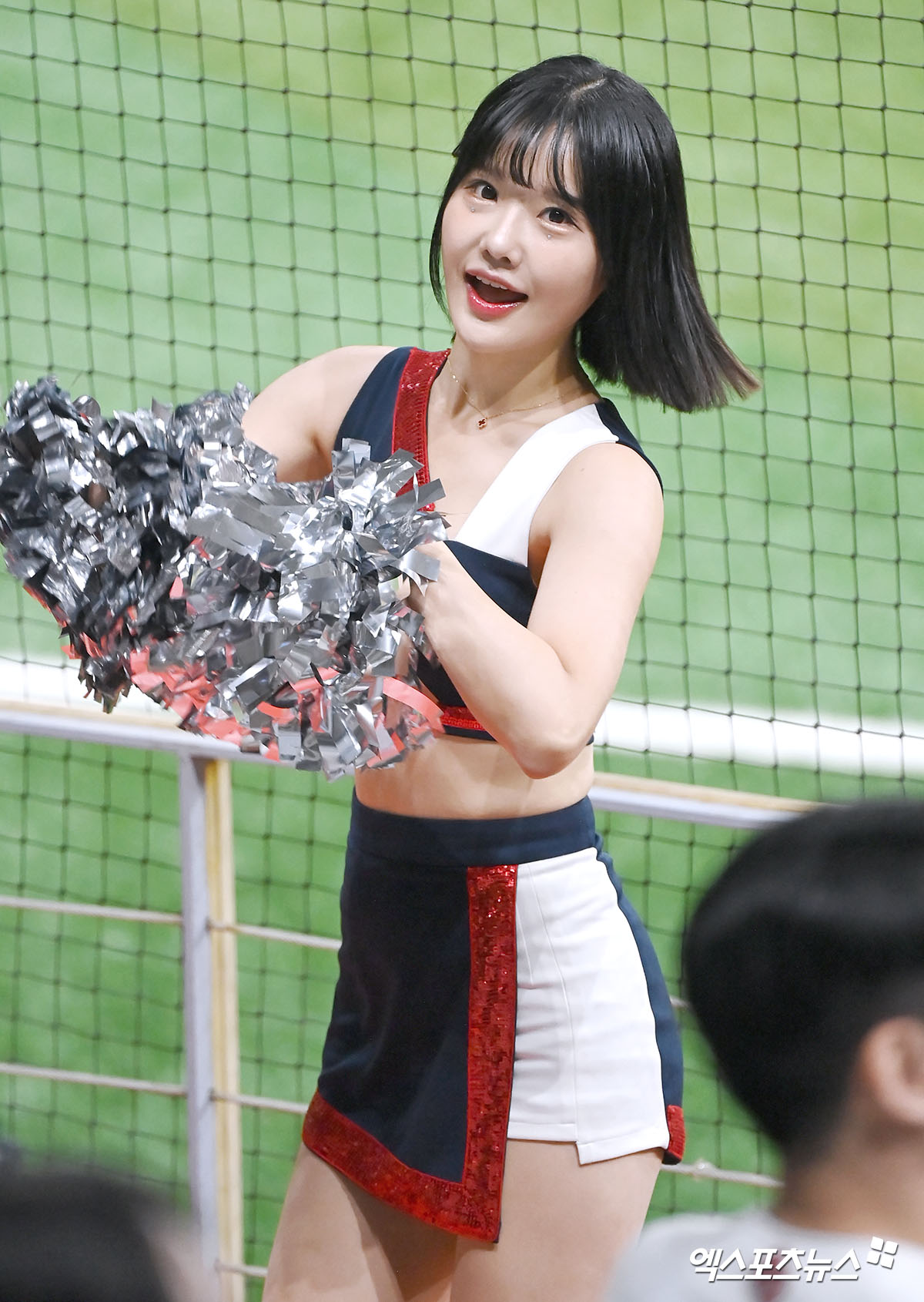 최홍라 치어리더 2024 롯데 경기 응원